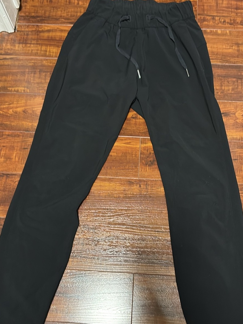 lululemon athletica Black Cropped Drawstring Joggers